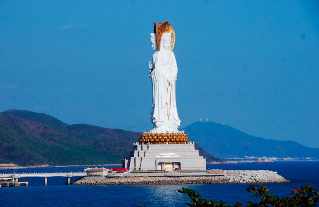 Статуя Гуаньинь